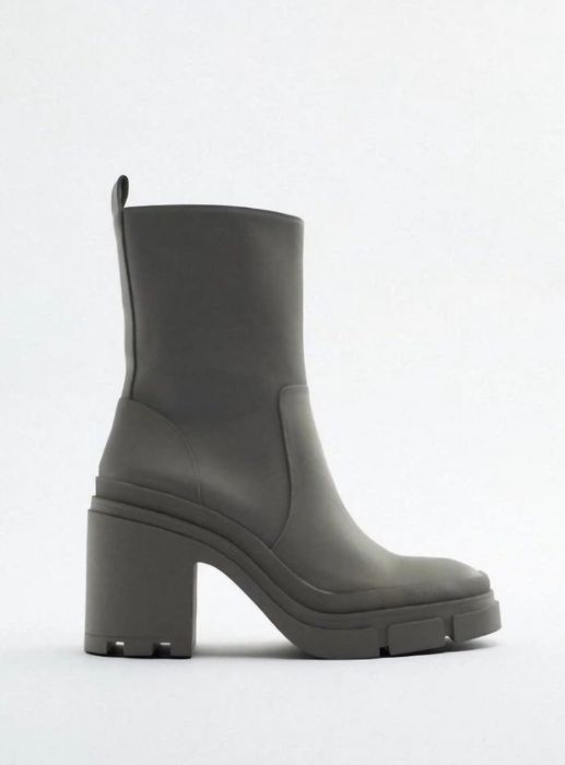 ZARA гумирани боти н.38