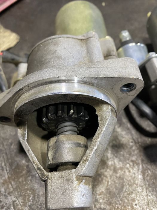 Продам стартер