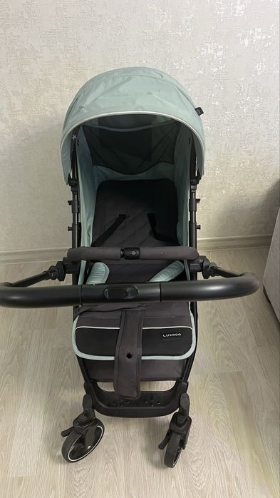 Продам детскую коляску