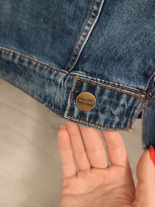 Оригинално яке Desigual Като ново