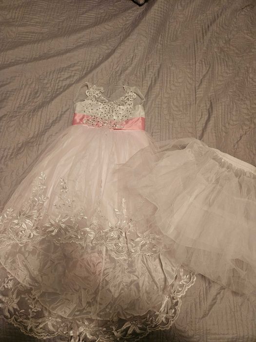 Официална рокля за момиче