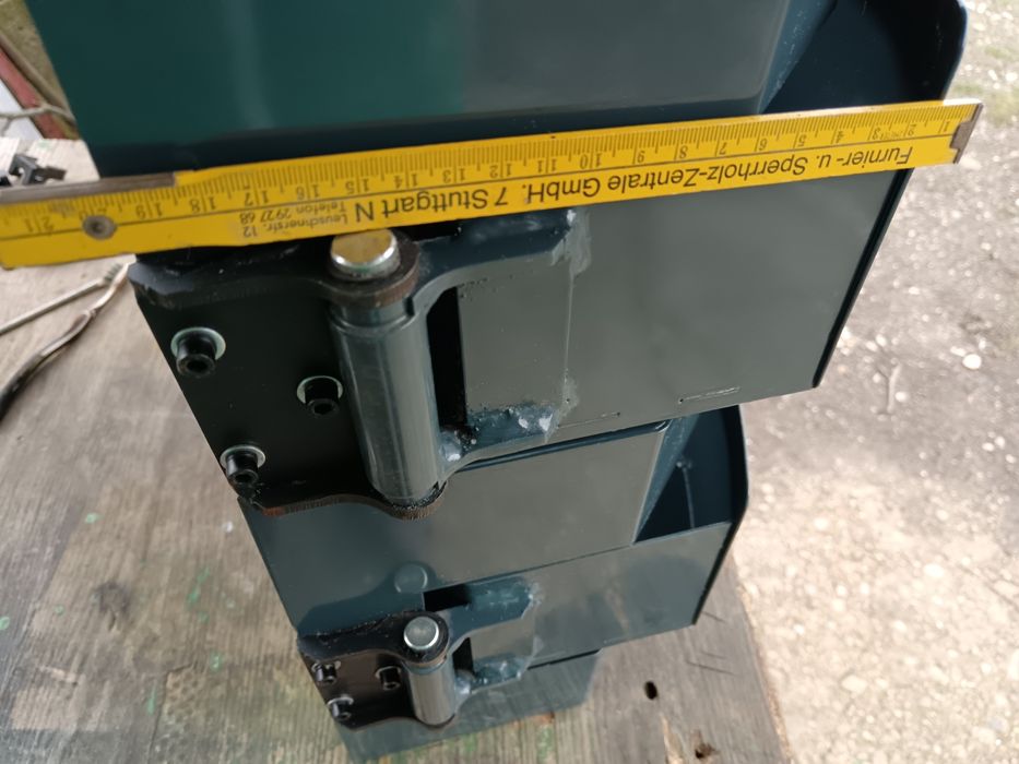 Dulap metalic pt scule, unelte, accesorii, închidere cu click