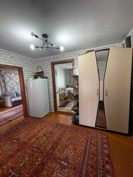 продам 4 комнатный дом