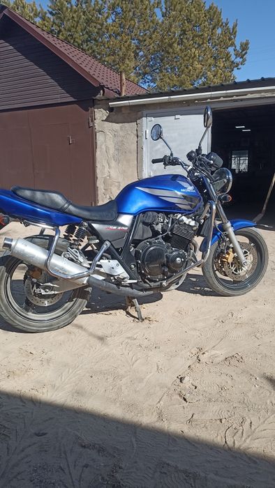 Хонда СВ  продам