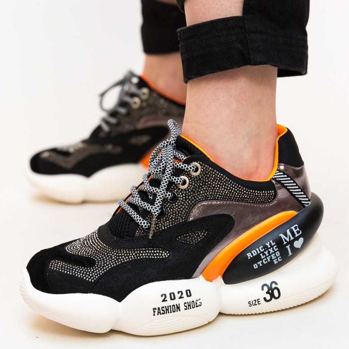 SALE / НАМАЛЕНИЕ! Различни модели маратонки / кецове. Чисто нови.