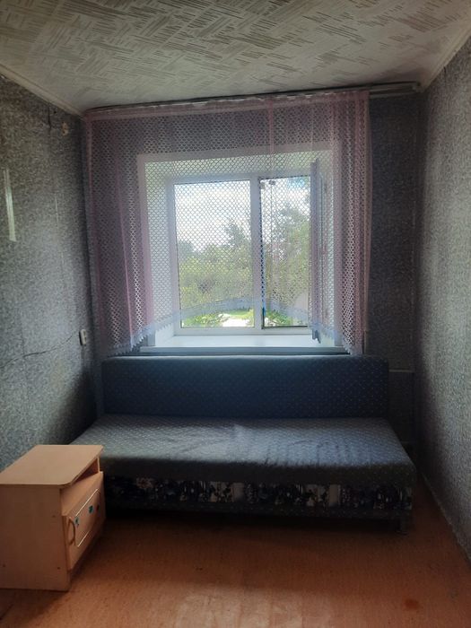 Продам Пушкина 11а общижитие