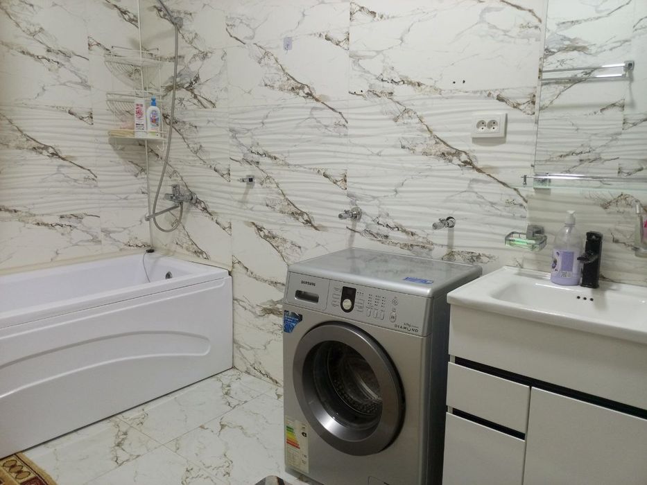 Toshmi postidan 5 km kirganda hovli sotiladi