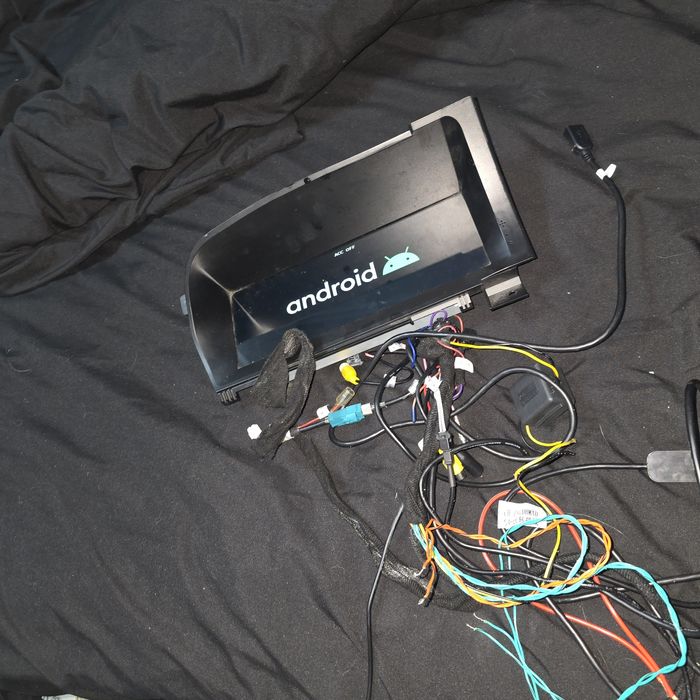 Магнитола на мерседес