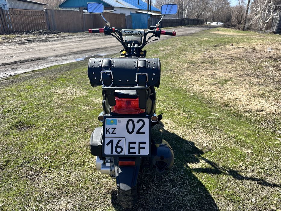 Vento Naked скутер