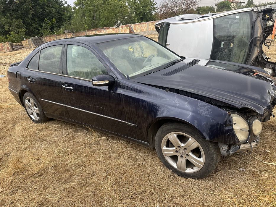 Mercedes E270 w211 на части