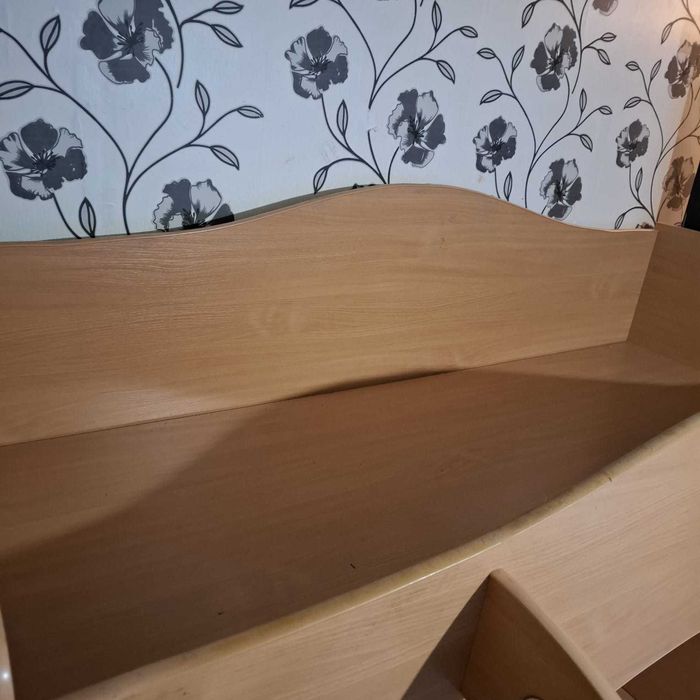 Детская 2-ух ярусная кровать б/у