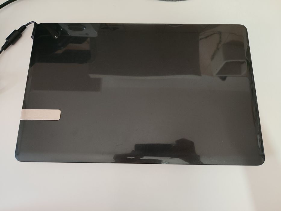 Laptop Acer TravelMate P253-E