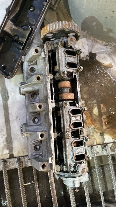 Продам ГБЦ 8кл 1.6