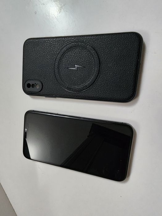 Iphone X Black LL/A 64GB Batareka 100% Uselenniy