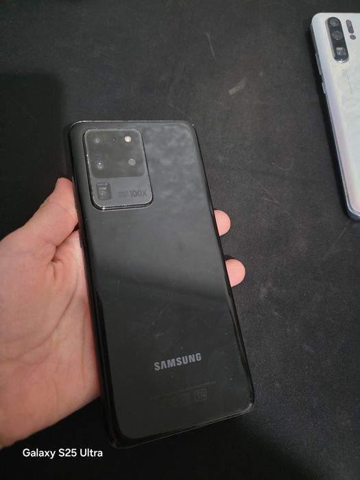 Samsung Galaxy s20 ultra