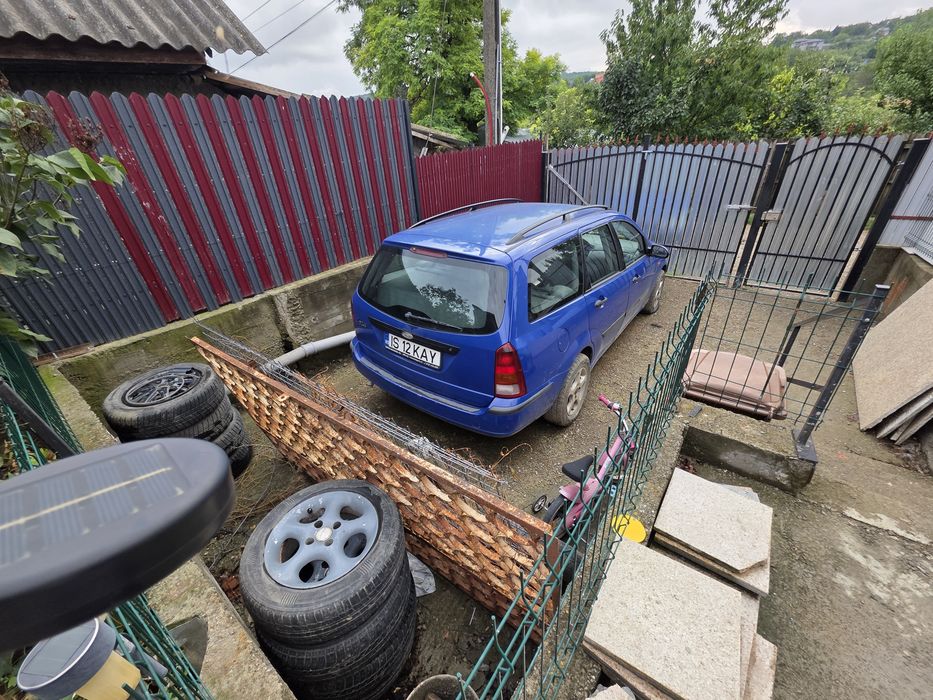 Vind ford focus 1.8 aspirat