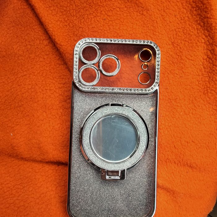 Продам чехол на Айфон 17 ПРОМАХ