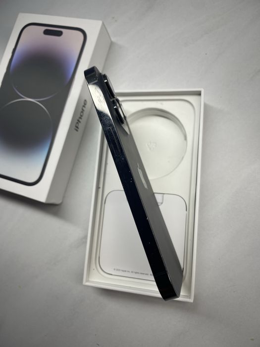 Бартер iPhone 14 Pro 256gb 100% пукнати стъкло