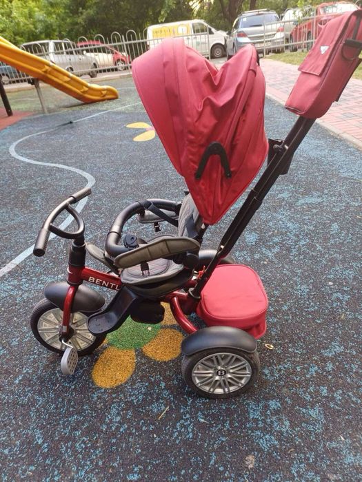 Tricicleta Bentley red