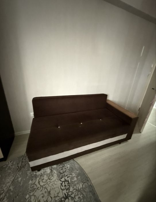 Отличный угловой диван