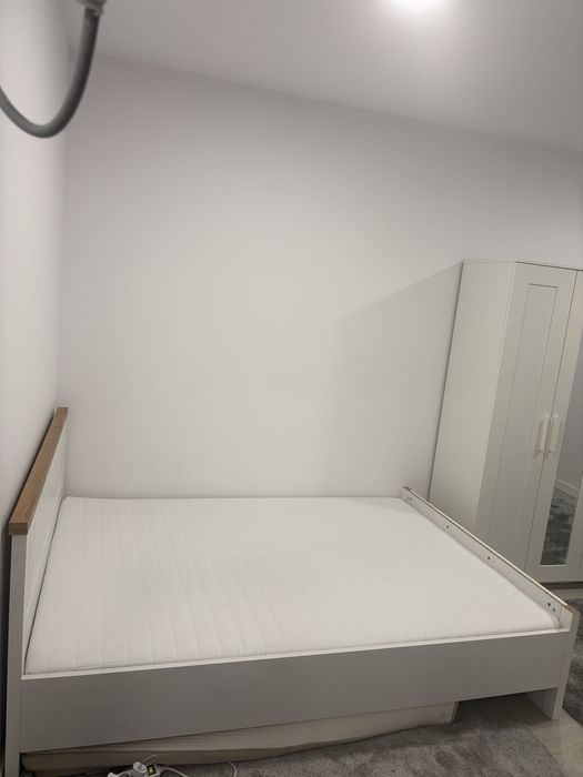 Pat nou ikea cu saltea noua