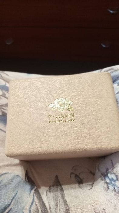 Футляры для ювелирных изделий