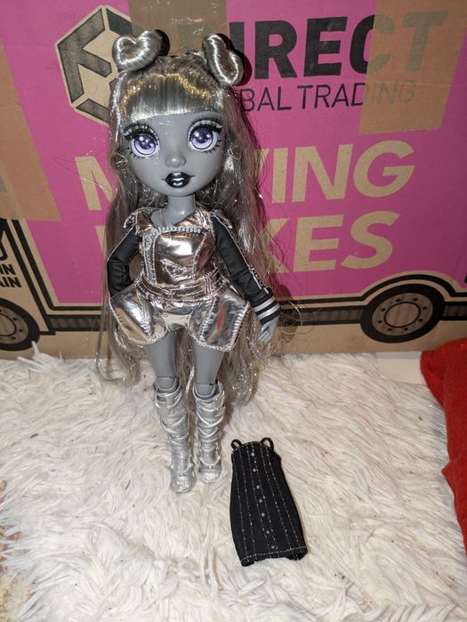 Shadow high diferite