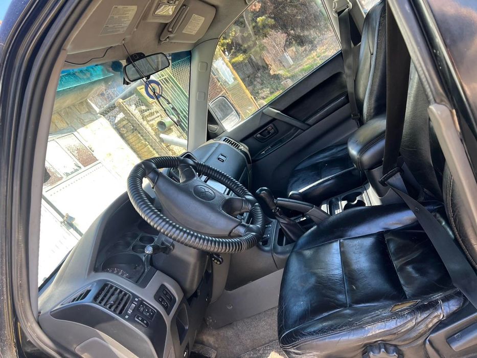 Мицубиши Паджеро 3,2