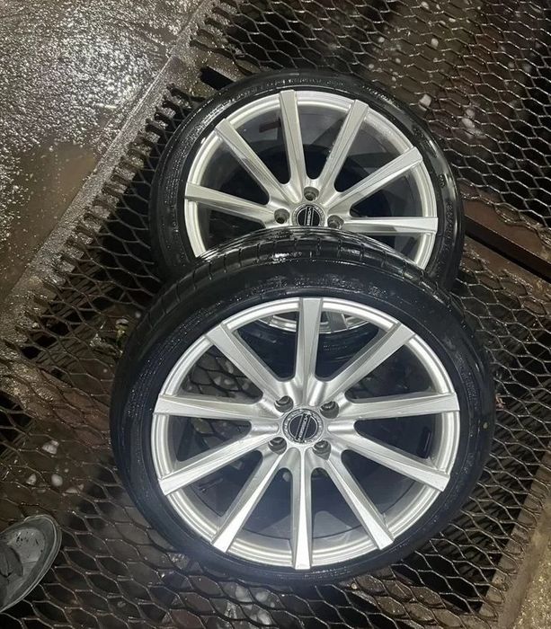 Vossen r16 два комплекта резины