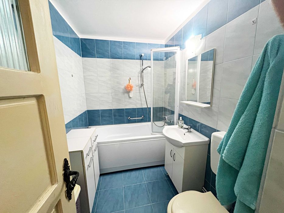 Apartament cu 3 camere zona calea Aradului, Oradea