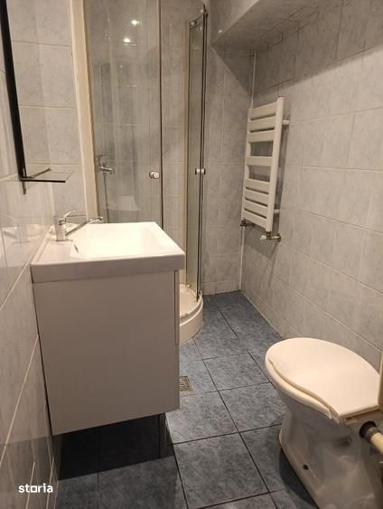 Apartament 1 camera la 12 minute Metrou Academia Militara, 8 minute de