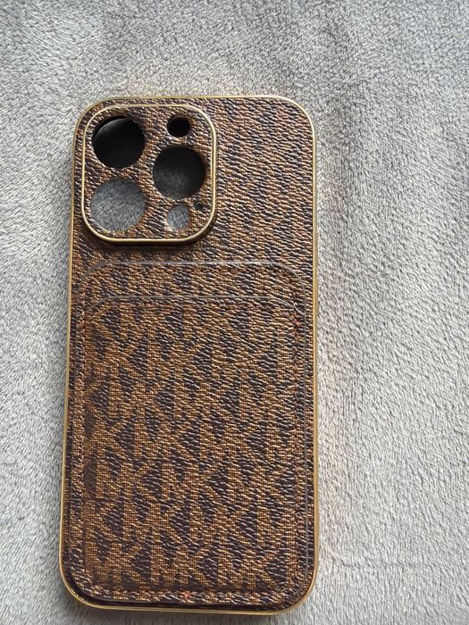 Кейсове за iphone 14 pro