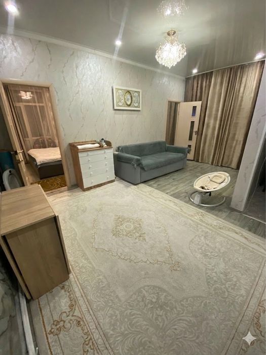 Продам квартиру 3 комн на кожзаводе 1мкрн