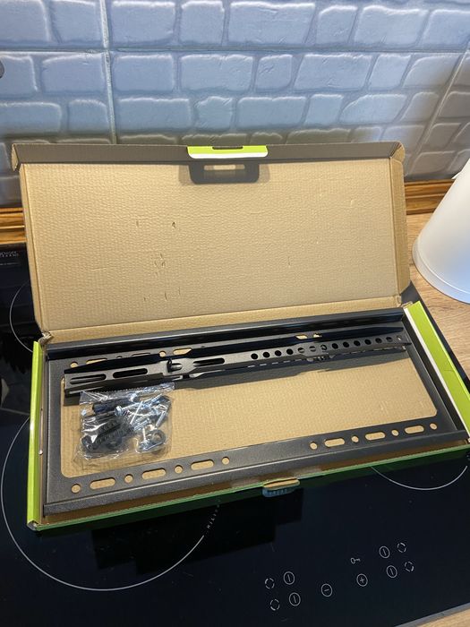 Кранштейн для телевизора