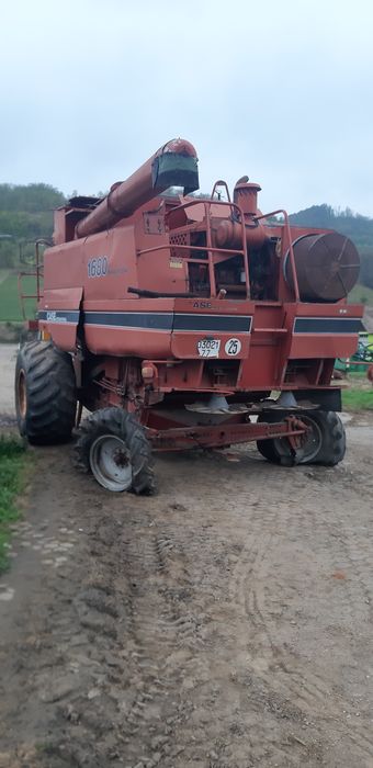 Dezmembram combina Case IH 1680