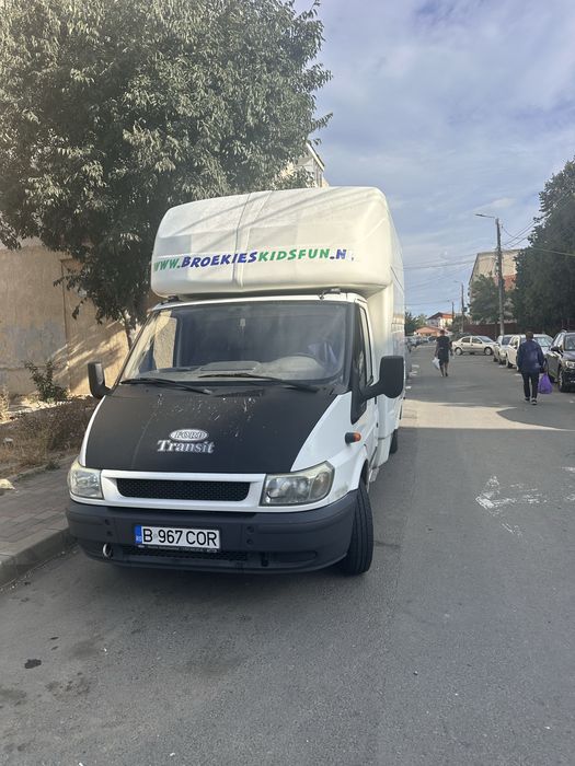 Transport marfa / debarasam mobila veche / relocare