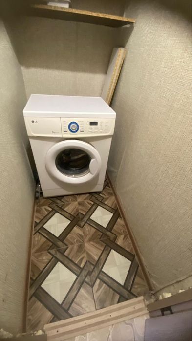 Продам 1 комн.новой план.Кирпич 1986г.п.