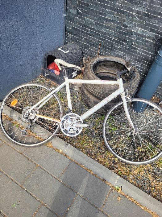 Vand bicicleta cursiera  b'TWIN