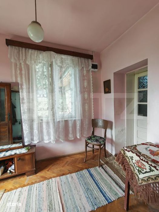 Casa de vazare, 175 mp, teren 6200 mp, exclusiviate, zona Centrala Tur
