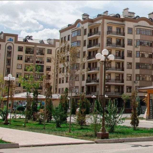 Сдаётся квартира ЖК Сагбон Баурум 3-комнат ро-н Алмазарский