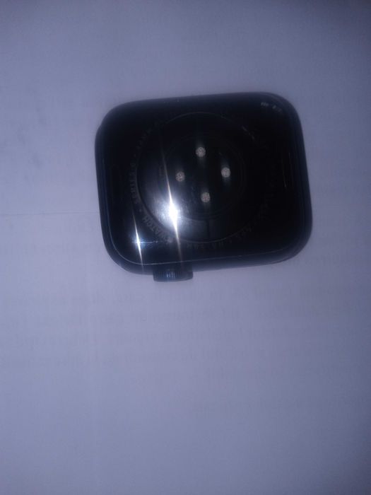 Apple Watch Series 6- defect. baterie