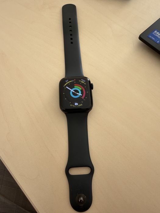 Apple Watch SE 44 mm