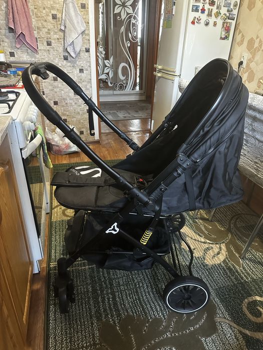 Продам коляску новую