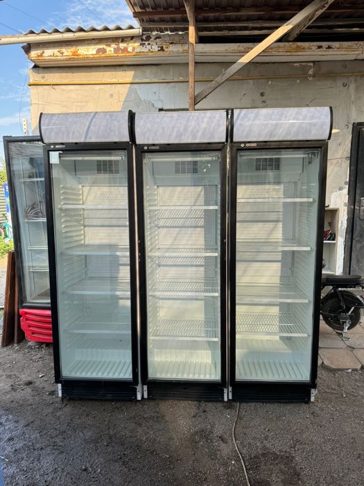 Витрины холодильник