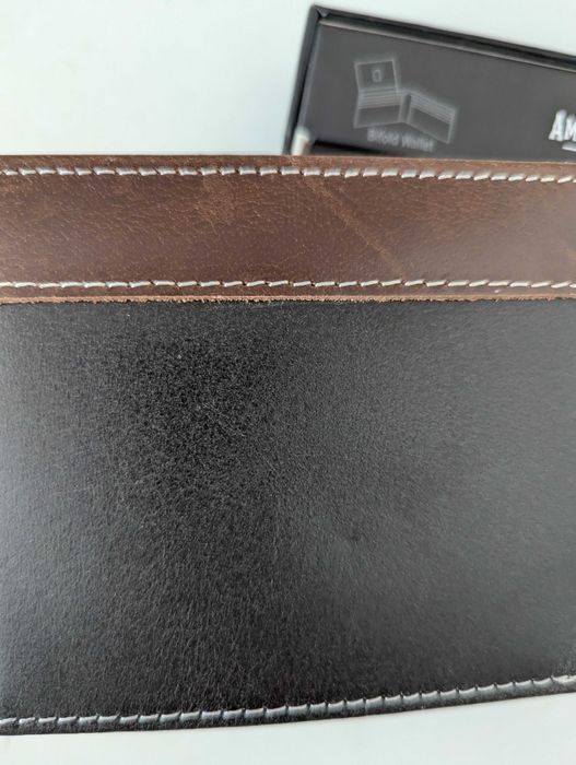 American Bison Bifold мъжко кафяво кожено портмоне от Сащ