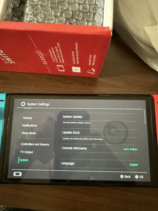 Nintendo Switch 1 OLED plus 3 jocuri