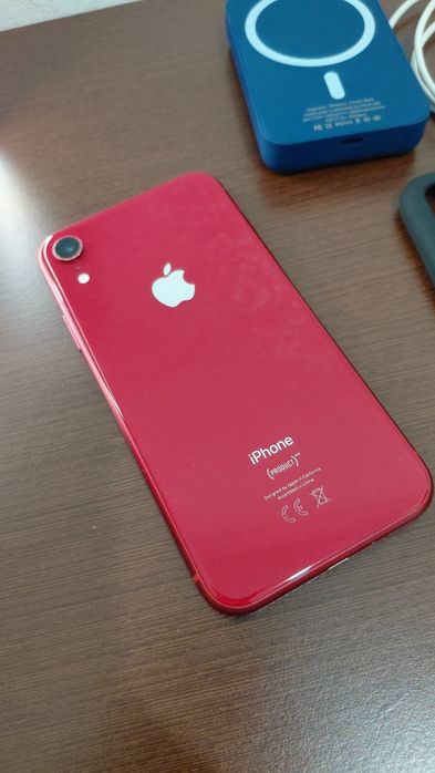 iPhone XR 128gb в хорошем состоянии