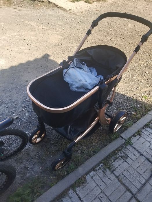 Коляска детская 10 тыс