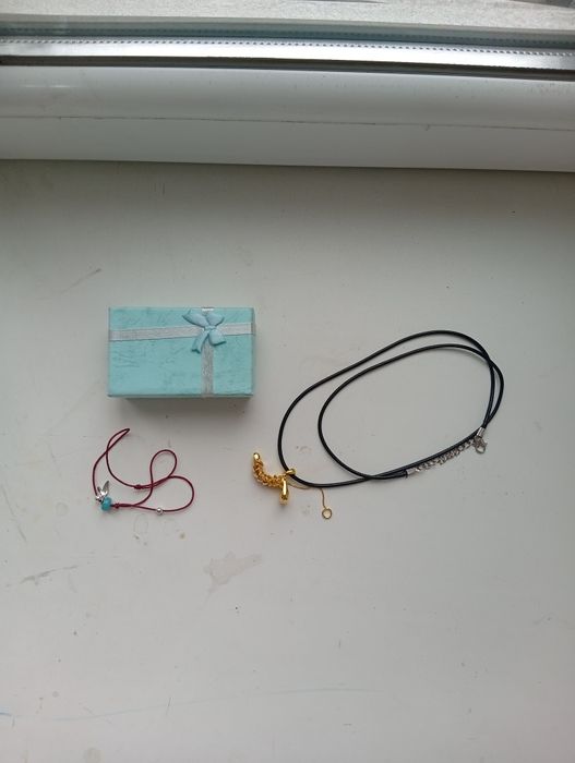 Продам серьги, подвеску