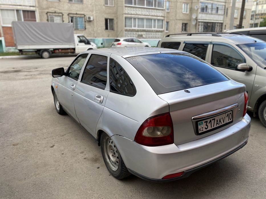 Продам приору 2011 год